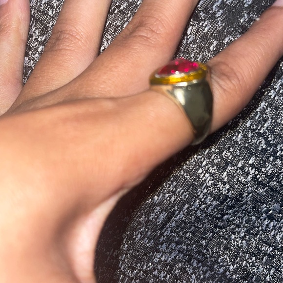 Heart ring - Picture 4 of 4